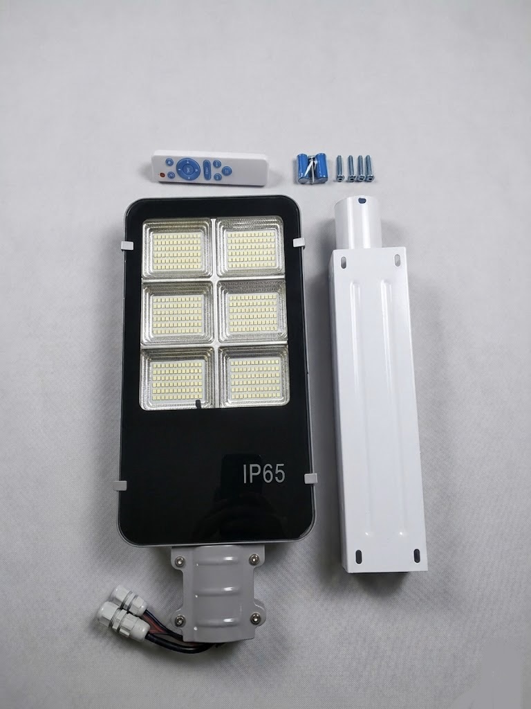 Imported 2-in-1 Solar Street Light
